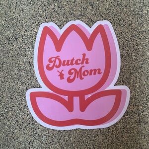 Dutch Mom 2025